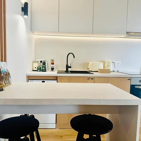 Apartment B020- Elegante Et Lumineux A Deux Pas Plages Et Centre *